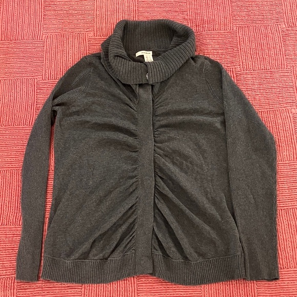 DKNY women’s size large Charcoal Cowl Neck Sweater with large snaps - Picture 1 of 14